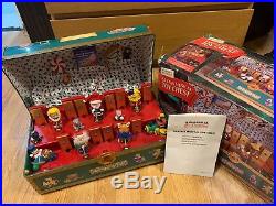 Vintage 1994 Santa's Musical Toy Chest 5 Animated Musicians Play 35 Christmas