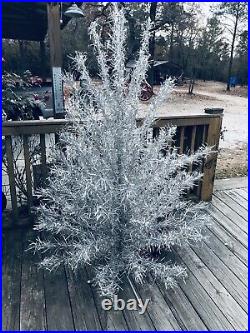 Vintage Aluminum Christmas Tree Unbranded @ 6 Tall 92 Branches Over100 Included