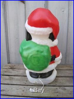 Vintage Snoopy Santa's Best Christmas Lighted Blow Mold Yard Decor A7908