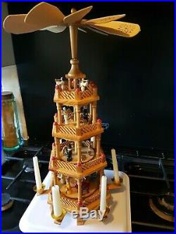 Vintage Weihnachts German Christmas Nativity 4 Tier Pyramide Carousel Windmill