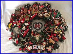 Vintage Wooden Ornament Christmas Wreath Holiday Xmas 20218 Evergreen