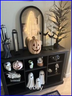 Viral Martha Stewart Ghost Mirror Halloween Decoration – Christmas