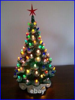 Vntg 18 Ceramic Holland Mold Christmas Tree 90+ lights Green wSnow Red Star