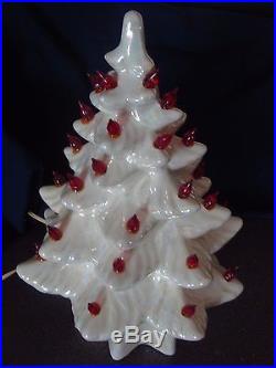 WHITE mother of pearl Ceramic Lighted Christmas Tree14 Red Bulbs musical