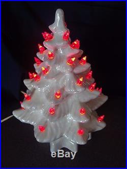 WHITE mother of pearl Ceramic Lighted Christmas Tree14 Red Bulbs musical